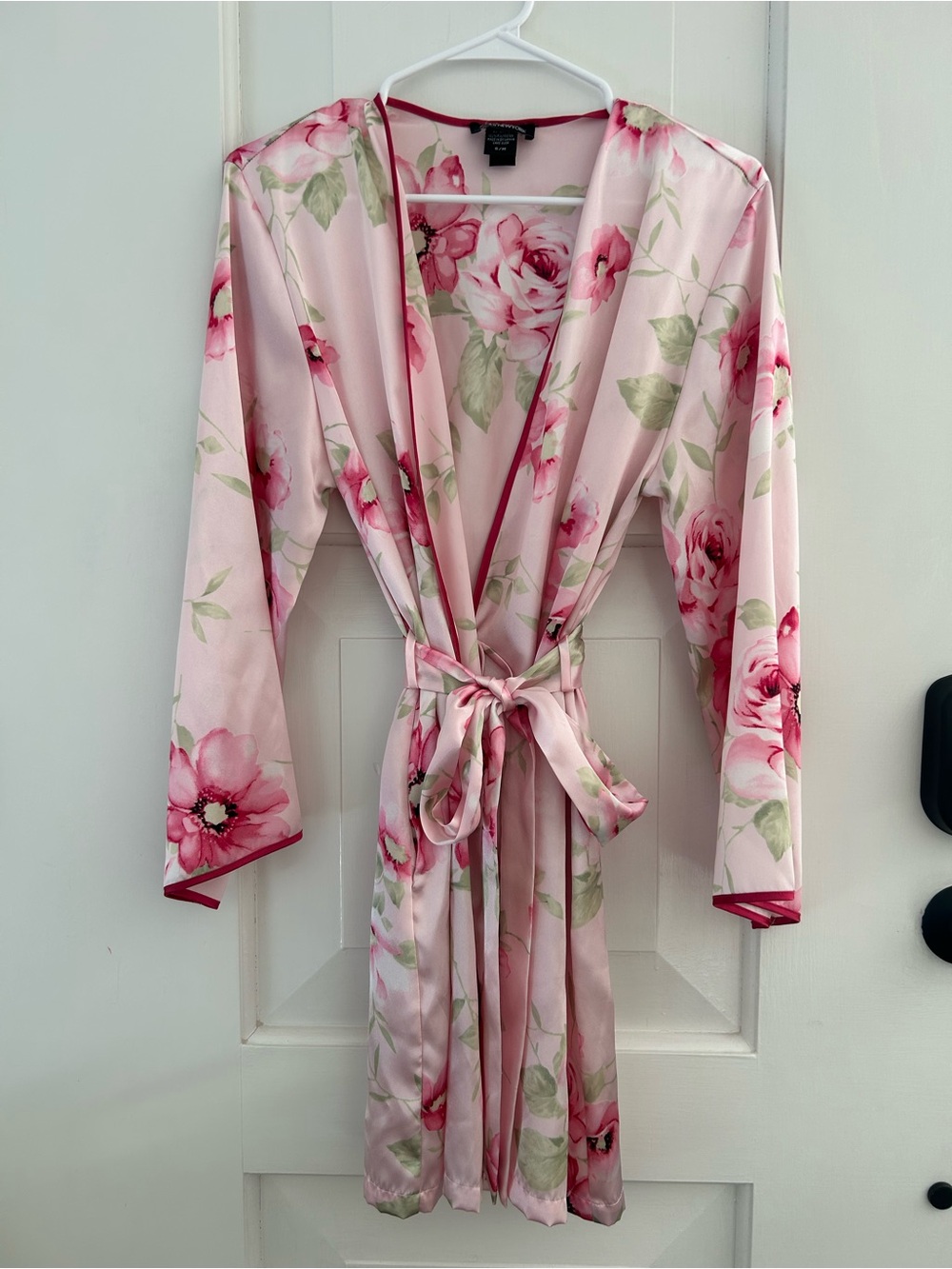 Jones New York Pink Floral Satin Kimono Robe